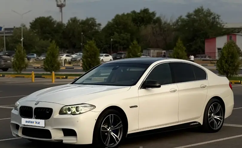 BMW 5 серии 2014 года за 11 800 000 тг. в Шымкент