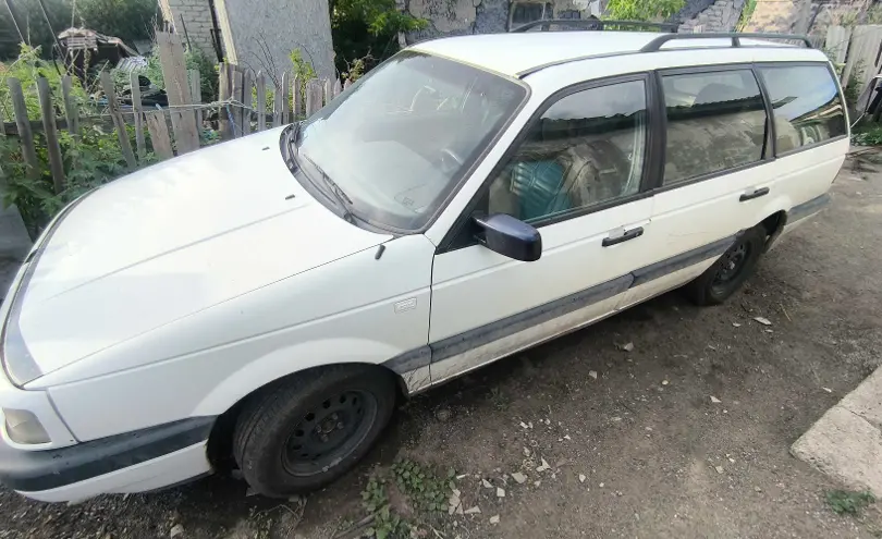 Volkswagen Passat 1990 года за 800 000 тг. в Карагандинская область