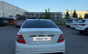 Mercedes-Benz C-Класс 2010 года за 6 500 000 тг. в Астана