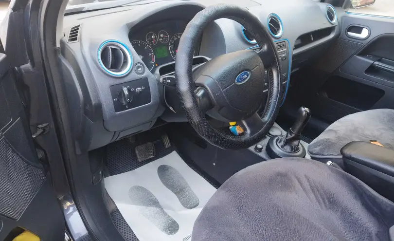 Ford Fusion 2006 года за 2 400 000 тг. в Астана фото 3