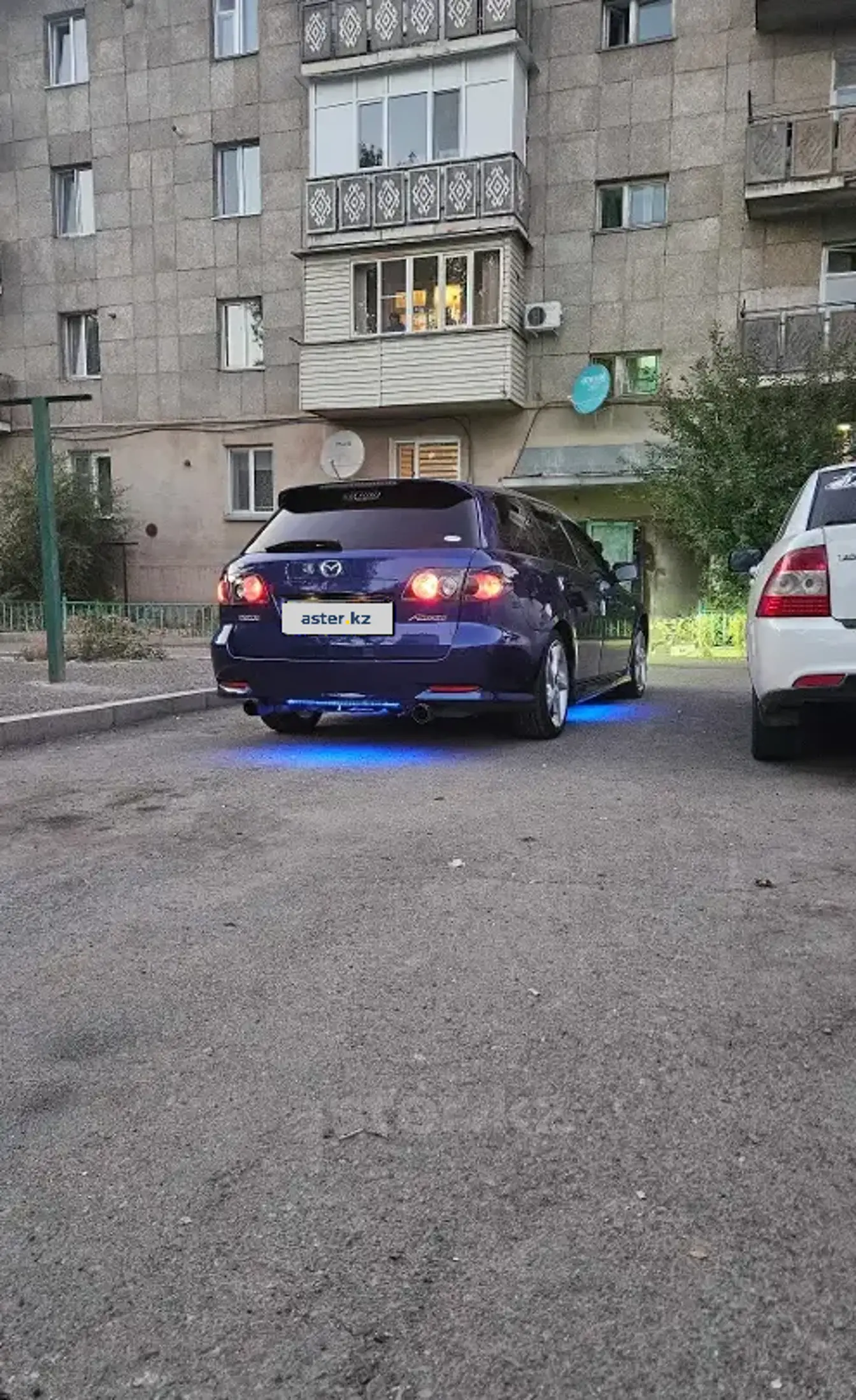 Mazda Atenza 2004 года за 3 800 000 тг. в Алматы фото 2