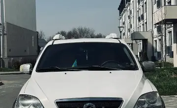 Kia Sorento 2004 года за 3 750 000 тг. в Алматы фото 3