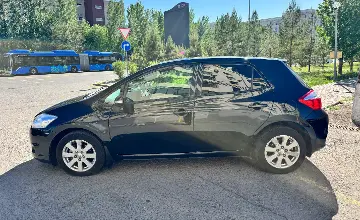 Toyota Auris 2012 года за 4 800 000 тг. в Астана фото 4