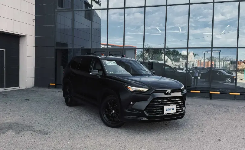 Toyota Highlander 2024 года за 43 000 000 тг. в Кызылординская область