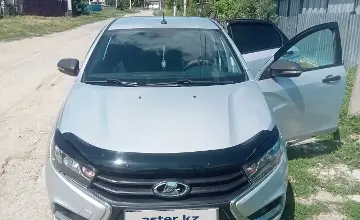 LADA (ВАЗ) Vesta 2017 года за 3 800 000 тг. в Усть-Каменогорск фото 3