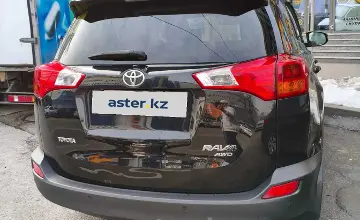 Toyota RAV4 2013 года за 9 500 000 тг. в Алматы фото 2