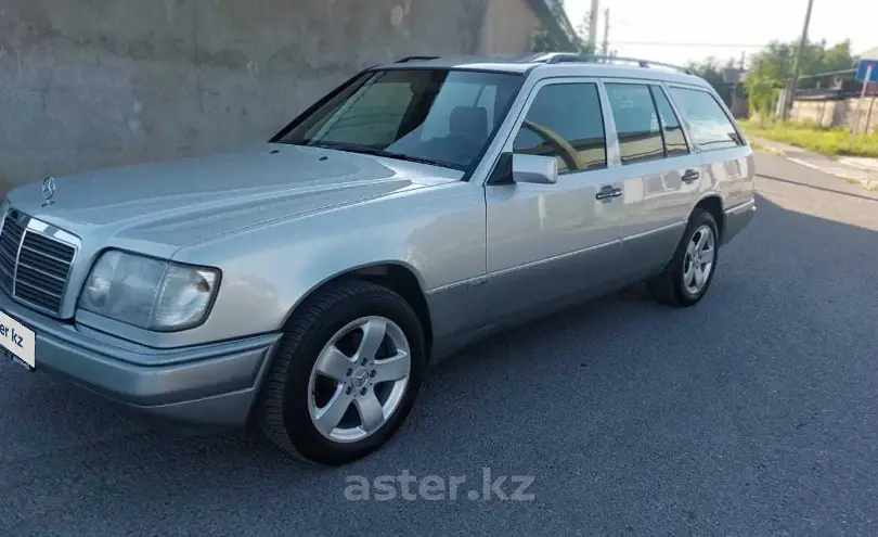 Mercedes-Benz E-Класс 1995 года за 3 300 000 тг. в Шымкент