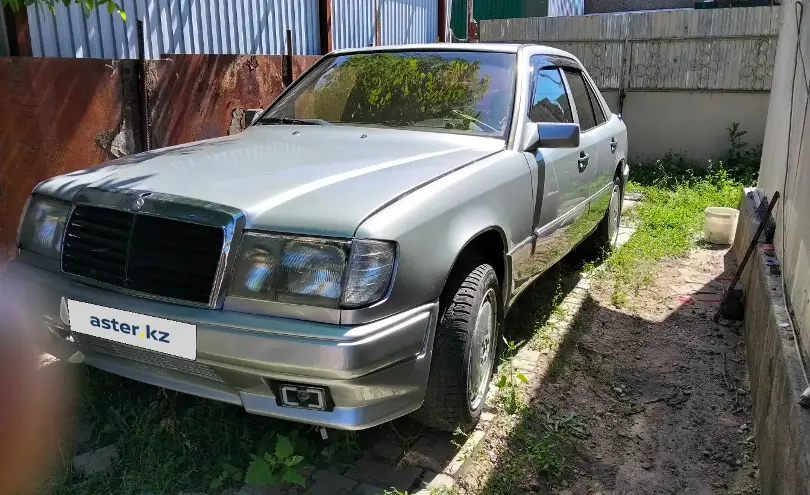 Mercedes-Benz E-Класс 1993 года за 1 700 000 тг. в Алматинская область