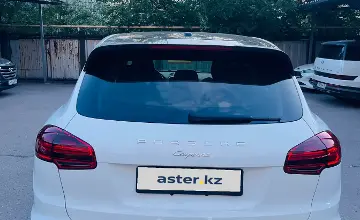 Porsche Cayenne 2016 года за 23 000 000 тг. в Алматы