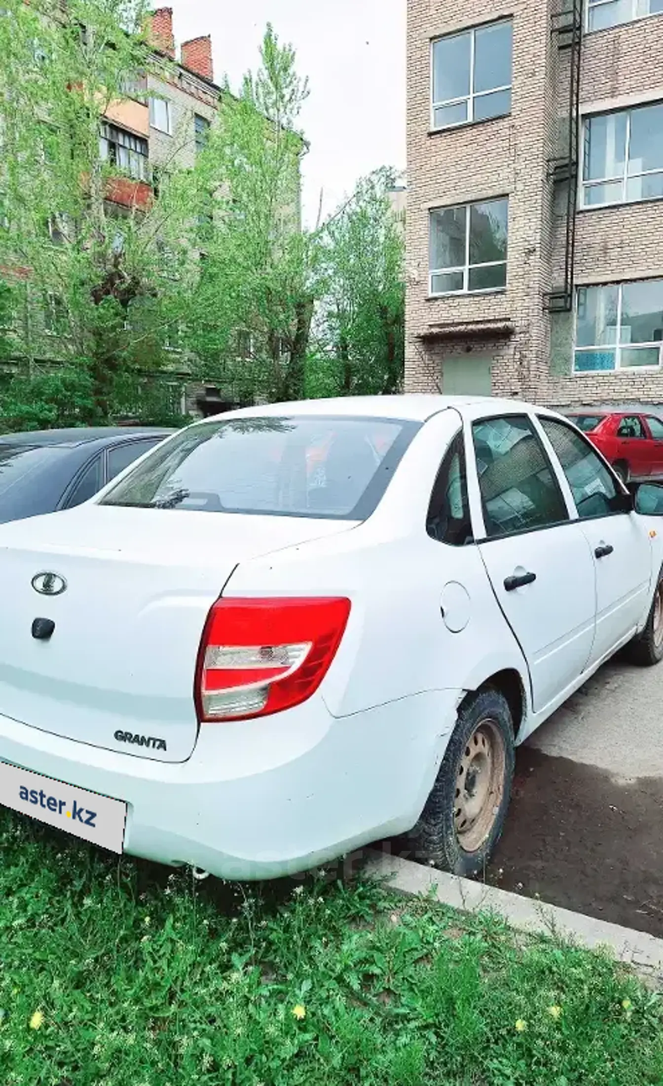 LADA (ВАЗ) Granta 2014 года за 2 100 000 тг. в Костанайская область фото 4