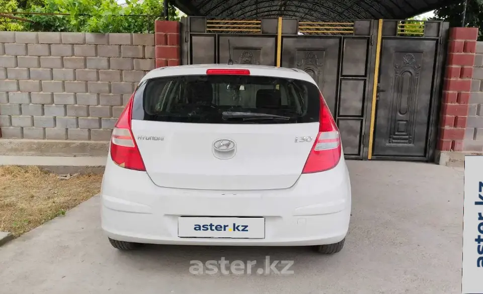 Hyundai i30 2010 года за 3 800 000 тг. в Шымкент фото 3