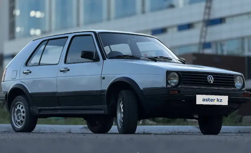 Volkswagen Golf 1988 года за 1 100 000 тг. в Павлодар фото 3
