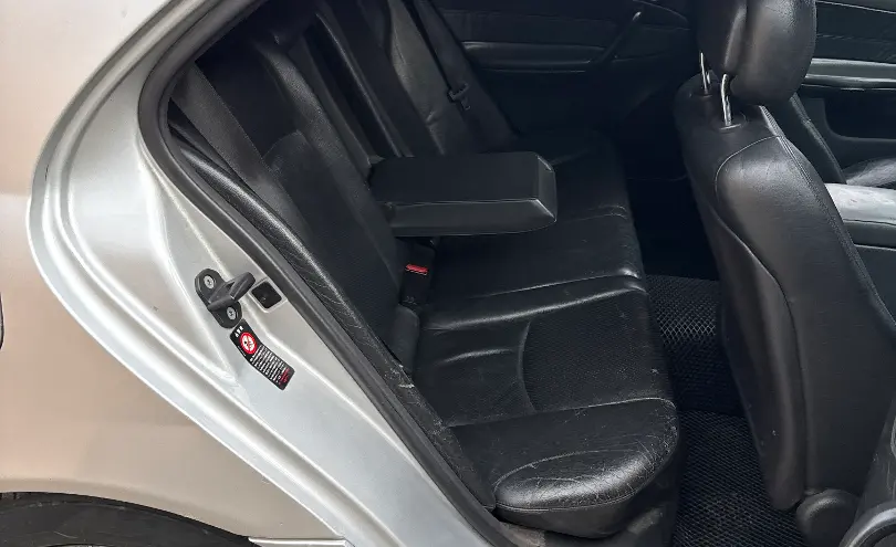 Mercedes-Benz C-Класс 2001 года за 2 900 000 тг. в Восточно-Казахстанская область фото 5
