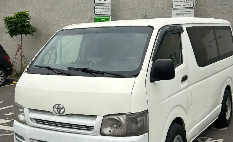 Toyota HiAce 2007 года за 2 800 000 тг. в Алматы