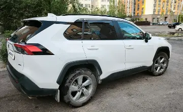 Toyota RAV4 2021 года за 14 000 000 тг. в Астана фото 3