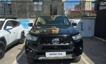 Toyota Hilux 2024 года за 25 000 000 тг. в Шымкент фото 2