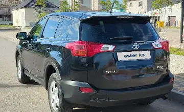 Toyota RAV4 2014 года за 9 500 000 тг. в Астана