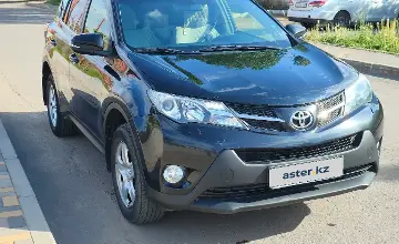 Toyota RAV4 2014 года за 9 500 000 тг. в Астана фото 3