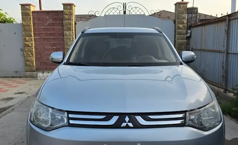 Mitsubishi Outlander 2012 года за 5 800 000 тг. в Алматы