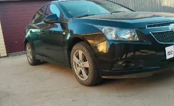 Chevrolet Cruze 2011 года за 2 800 000 тг. в Уральск фото 3