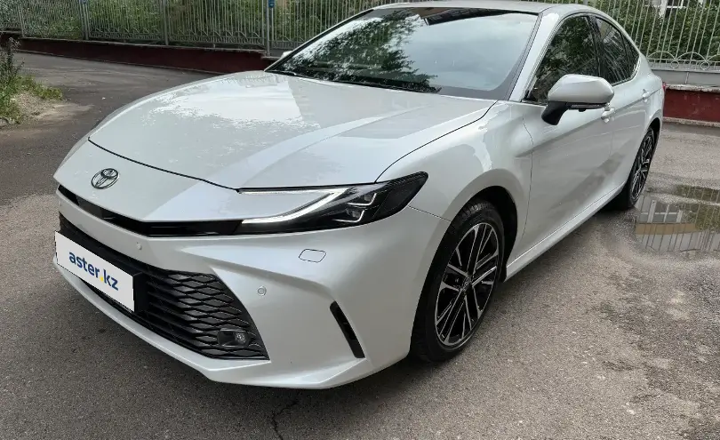 Toyota Camry 2024 года за 21 000 000 тг. в Алматы