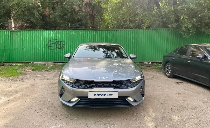 Kia K5 2022 года за 11 000 000 тг. в Алматы фото 2