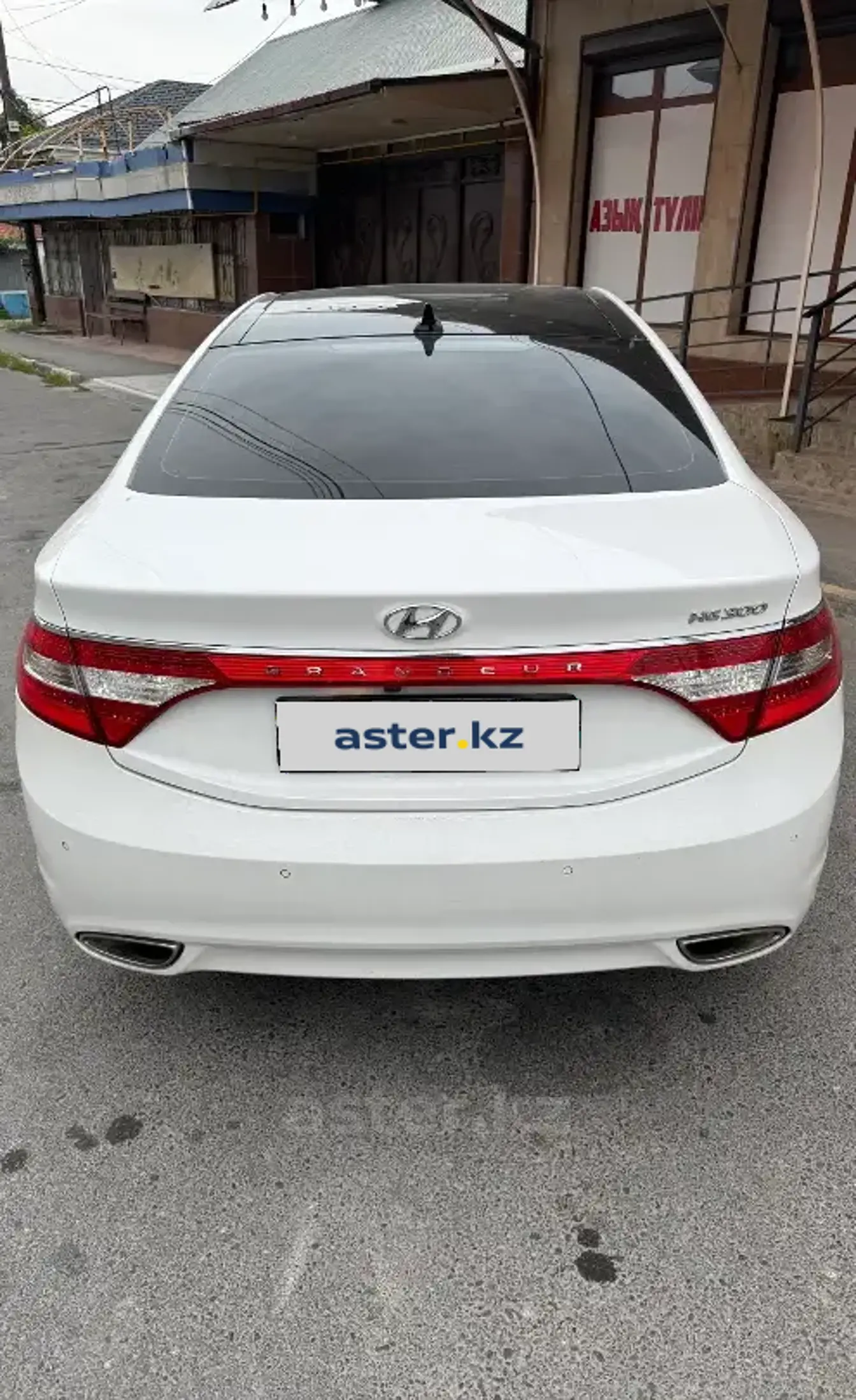 Hyundai Grandeur 2012 года за 8 000 000 тг. в Шымкент фото 3