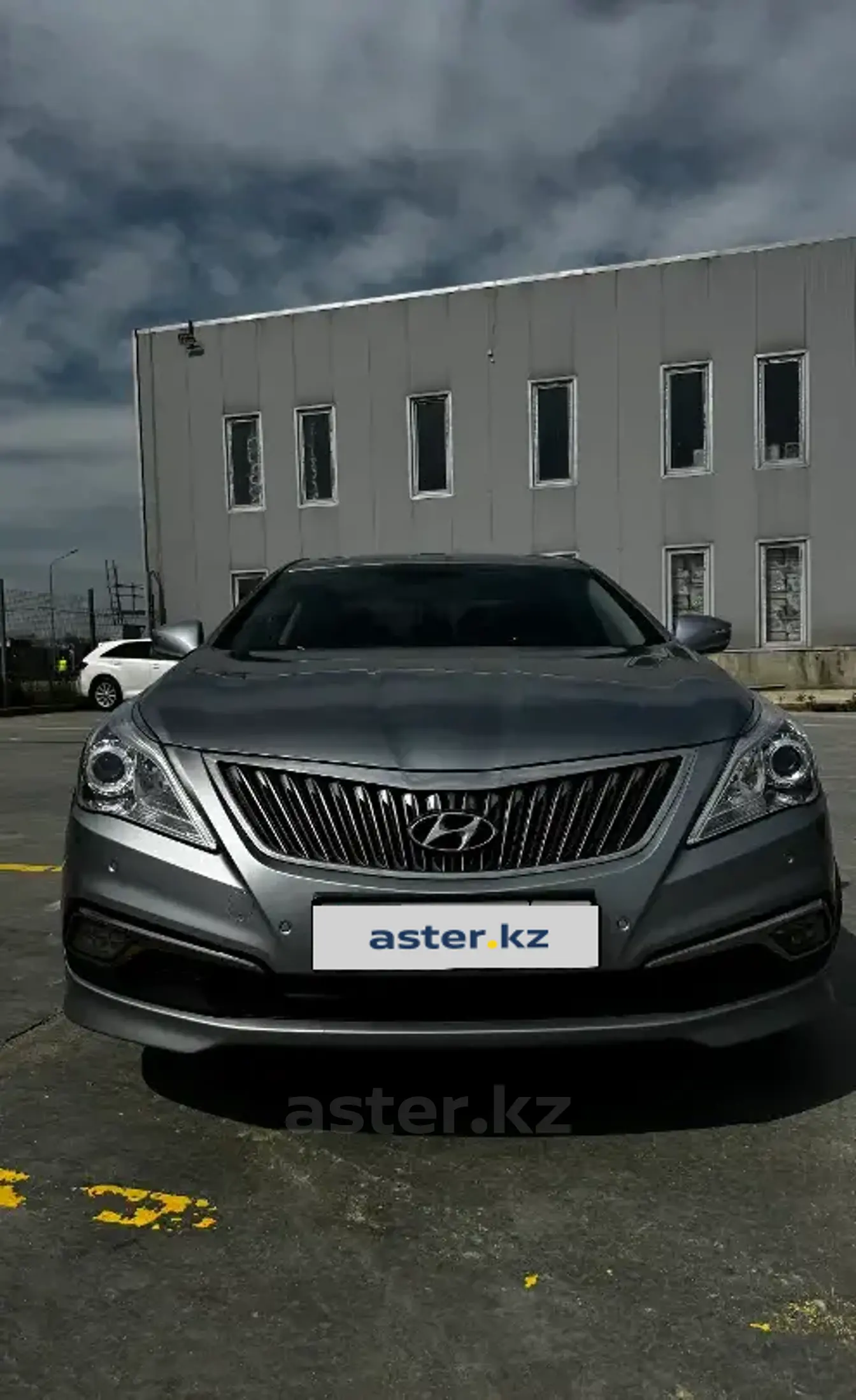 Hyundai Grandeur 2015 года за 9 500 000 тг. в Алматы фото 2