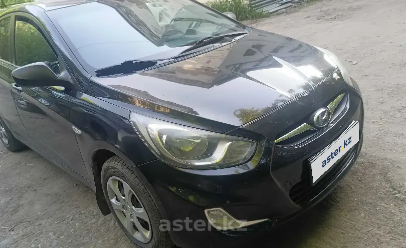 Hyundai Accent 2011 года за 4 200 000 тг. в Восточно-Казахстанская область фото 2