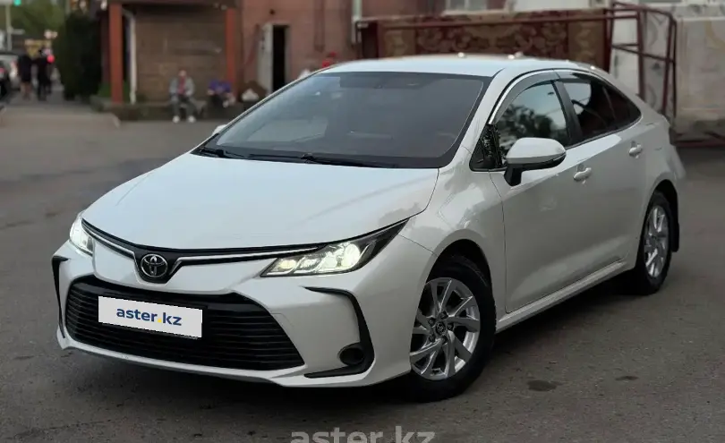 Toyota Corolla 2019 года за 8 000 000 тг. в Алматы