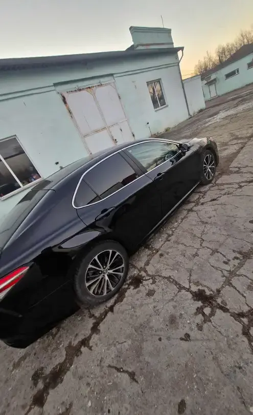Toyota Camry 2018 года за 10 700 000 тг. в Костанай фото 3