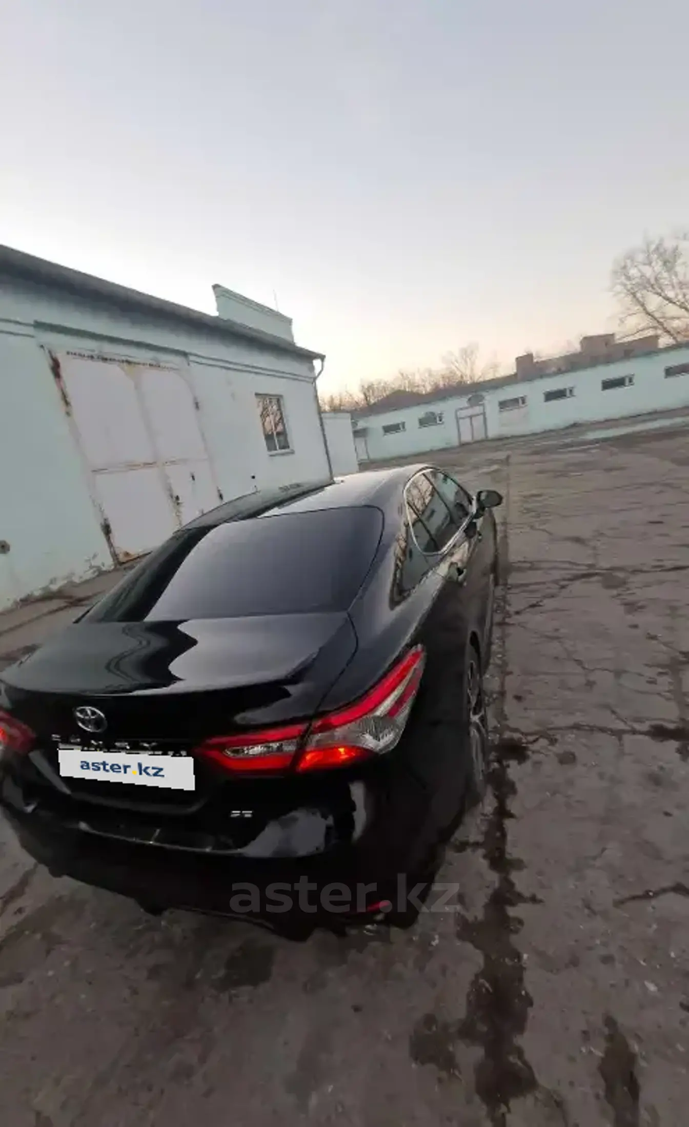 Toyota Camry 2018 года за 10 700 000 тг. в Костанай фото 4