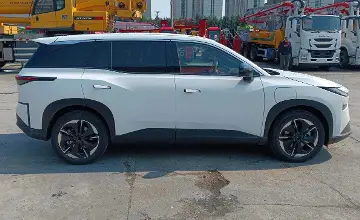 Toyota bZ3X 2025 года за 12 700 000 тг. в Астана фото 4