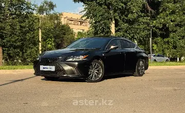 Lexus ES 2018 года за 21 000 000 тг. в Алматы фото 2