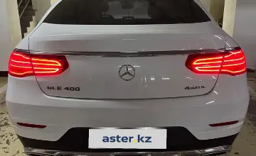 Mercedes-Benz GLE Coupe 2016 года за 28 000 000 тг. в Астана фото 4