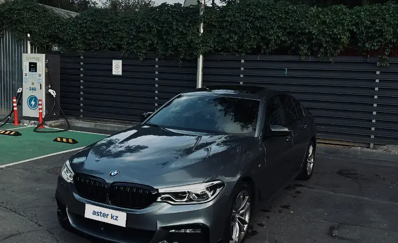 BMW 5 серии 2017 года за 15 500 000 тг. в Алматы
