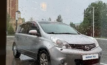 Nissan Note 2010 года за 3 000 000 тг. в Актобе фото 2
