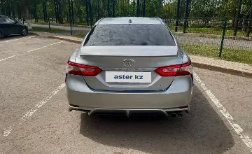 Toyota Camry 2019 года за 10 500 000 тг. в Астана фото 4
