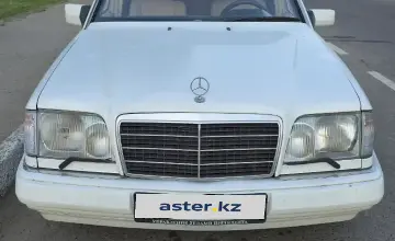 Mercedes-Benz E-Класс 1992 года за 1 700 000 тг. в Усть-Каменогорск фото 1