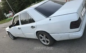 Mercedes-Benz E-Класс 1992 года за 1 700 000 тг. в Усть-Каменогорск