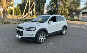 Chevrolet Captiva 2018 года за 7 000 000 тг. в Астана фото 1