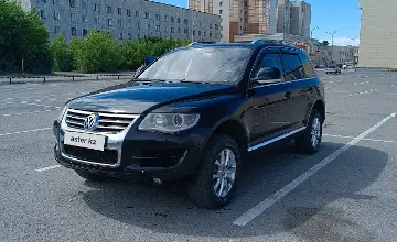 Volkswagen Touareg 2008 года за 7 000 000 тг. в Караганда фото 2