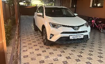 Toyota RAV4 2017 года за 11 200 000 тг. в Шымкент фото 3