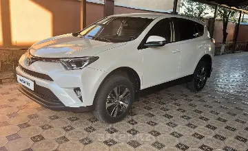 Toyota RAV4 2017 года за 11 200 000 тг. в Шымкент фото 1