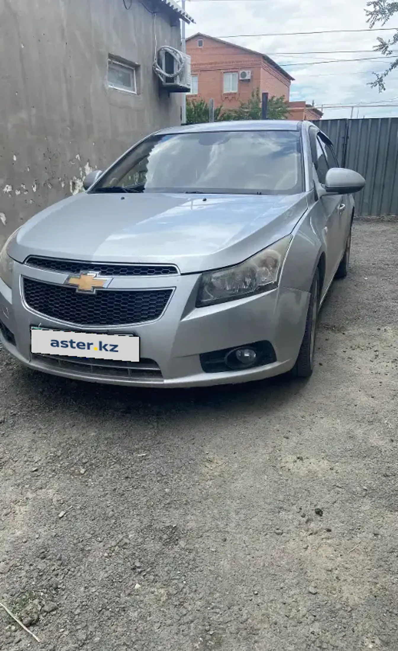 Chevrolet Cruze 2012 года за 2 500 000 тг. в Атырау фото 1