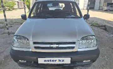 Chevrolet Niva 2005 года за 1 800 000 тг. в Шымкент фото 1
