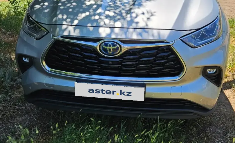 Toyota Highlander 2024 года за 30 000 000 тг. в Астана