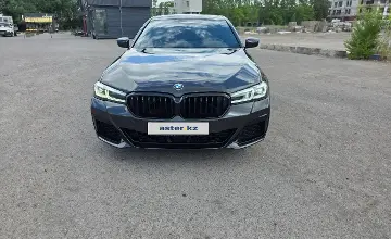 BMW 5 серии 2022 года за 26 000 000 тг. в Астана фото 1