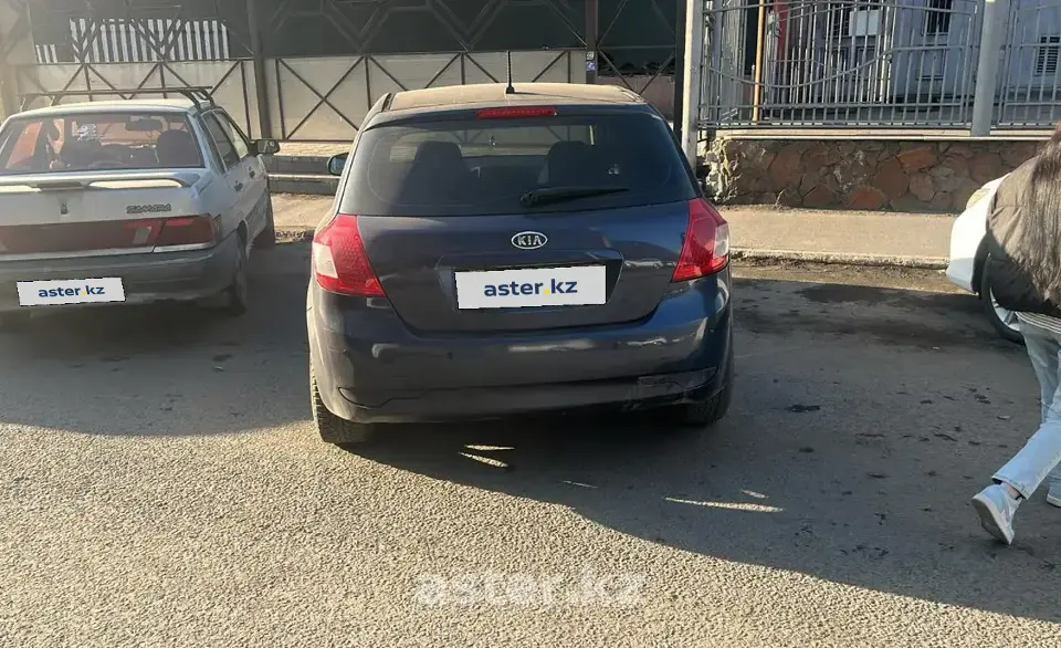 Kia Ceed 2011 года за 2 900 000 тг. в Семей фото 3