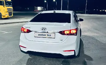 Hyundai Solaris 2020 года за 6 700 000 тг. в Атырау фото 2